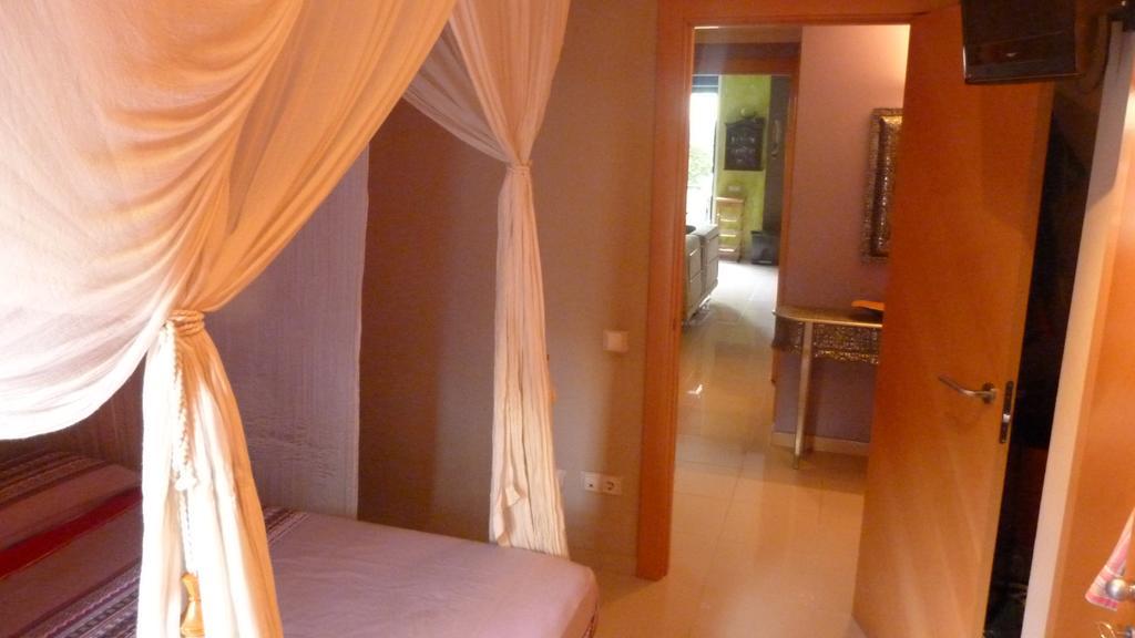 Apartamento Ones Playa Mero サロウ エクステリア 写真